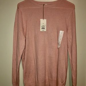 Women’s crew neck sweater
